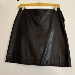 Ann Taylor Black 100% Lines Leather Mini